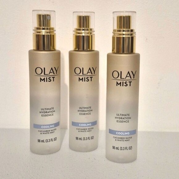 SOLD! OLAY Mist Ultimate Hydration Essence Cooling Cucumber Water & White Mint - Picture 1 of 9